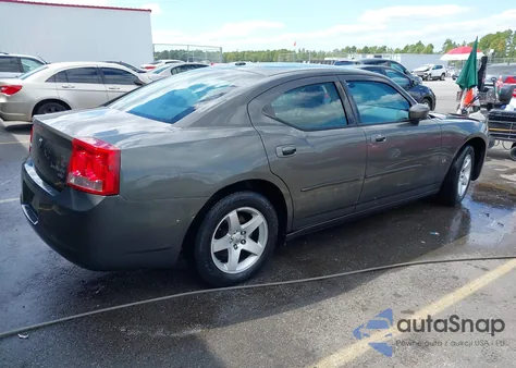 2010 Dodge Charger Sxt z USA, uszkodzony, nr VIN 2B3CA3CV9AH243923